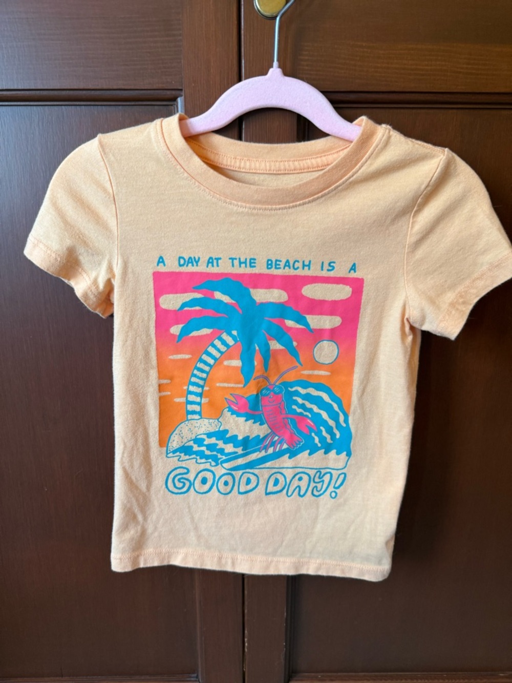 Cat & Jack Peach Short Sleeve Tee with Blue & Pink Beach Graphic
